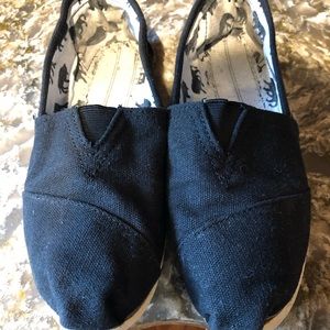 Toms Classic Black Alpargata Canvas Slip On Sz 6